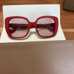Women’s Burberry Glasses