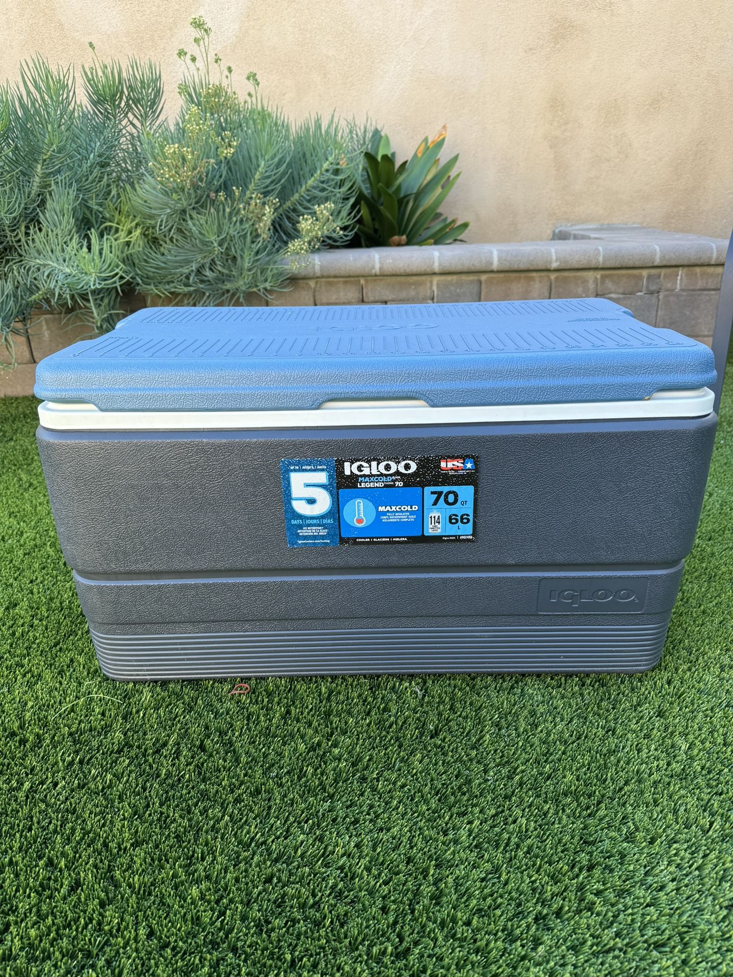Igloo 70 Quart Cooler