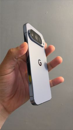 Unlocked Google Pixel 10 Pro 512GB