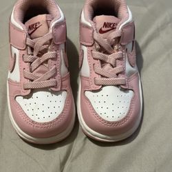 Pink Toddler Nike 6c