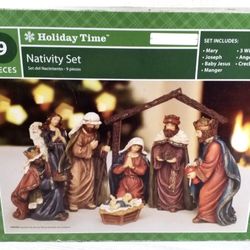 Like New Christmas Nativity Scene Figurines 9pcs. Hand Painted 8" Complete Holiday Time 