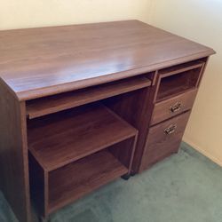 Free Desk
