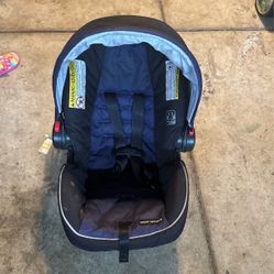 Infant Car seat & Clothes