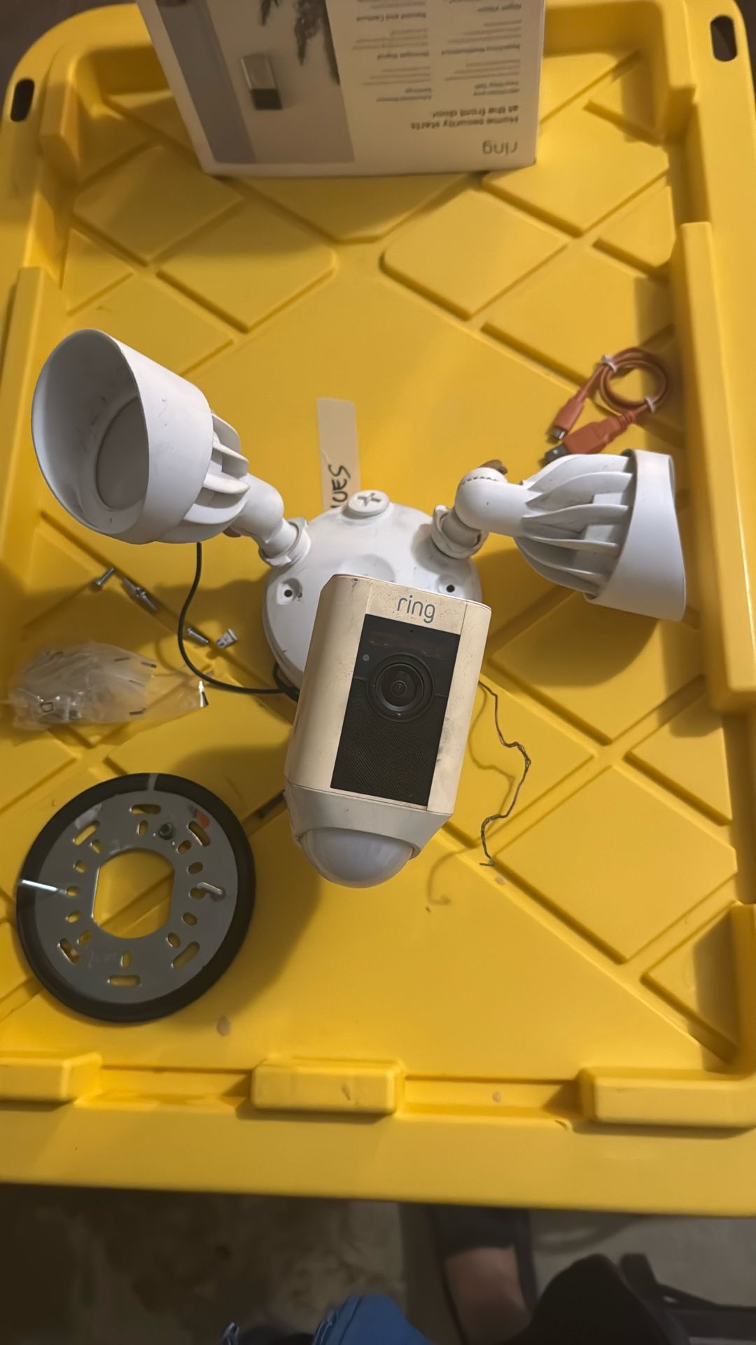 Ring Floodlight Cam- Wired 