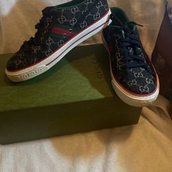 Gucci  Sneakers 9.5 M