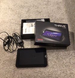 Toshiba Thrive Android Tablet with Box and Charger