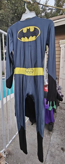 Costume