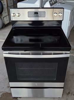 Stove GE Electric With WARRANTY