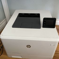 HP Color Laserjet Pro m454dw 