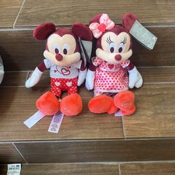 Mickey And Minnie 