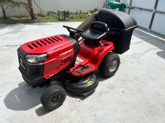 2017 troy bilt 43” riding mower with bags