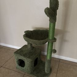 Cat Tree Never Used 