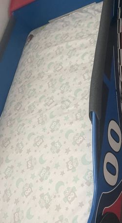 Cama de madera