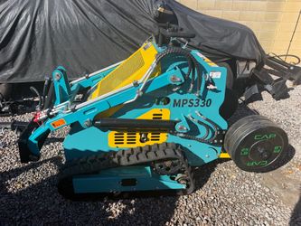 MPS330 Mini Skid steer with attachments.