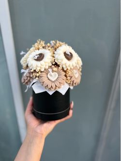 Mother’s Day gift Luxury Handmade Soy Wax Candle Bouquet - Cream & Coffee Tones
