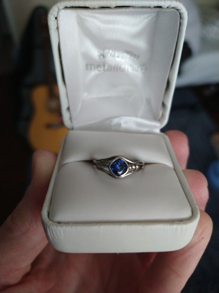 Blue Sapphire Ring