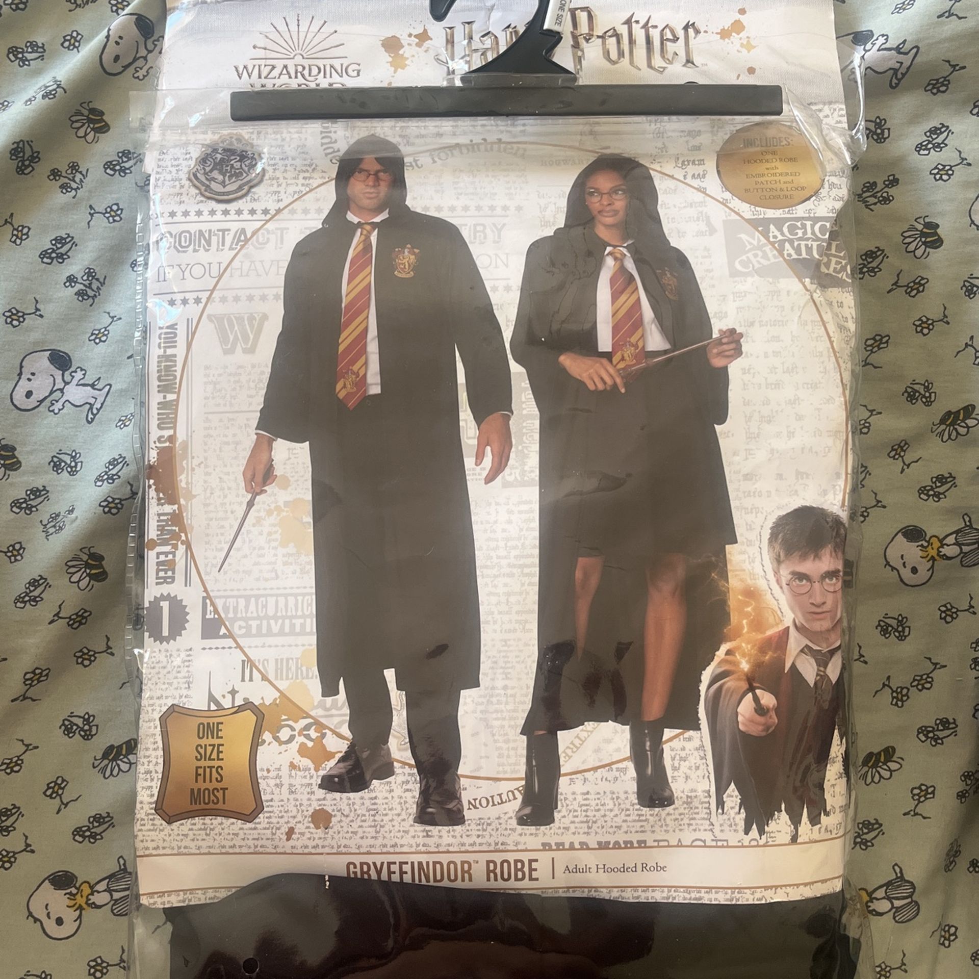 New Gryffindor Robe (One Size Fits Most)