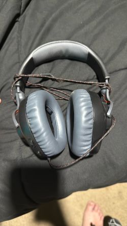 JBL GAMIMG HEADPHONES