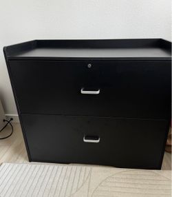 2-drawer filing cabinet