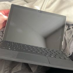 Microsoft Surface Pro 4 Model 1724 256GB + Charger