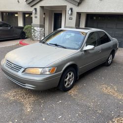1999 Toyota Camry