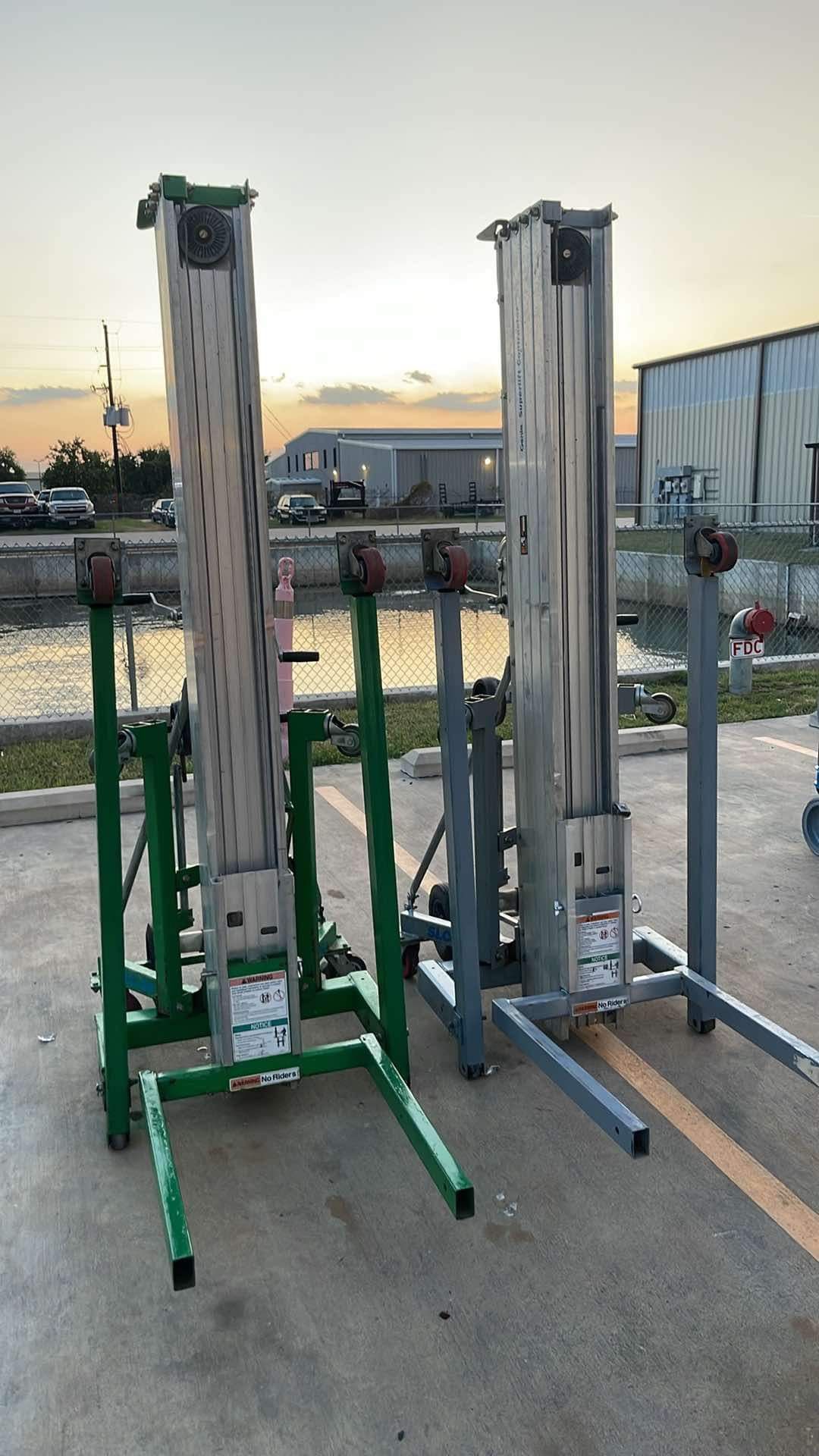 Material Hoist Manual Lift Duct Jack