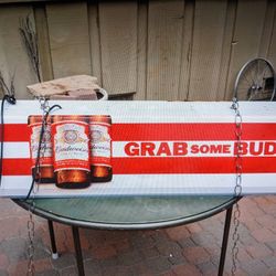 BUDWEISER POOL TABLE LIGHT 