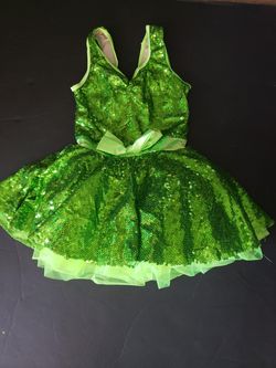 Like new girls dance costumes sz XS to CL