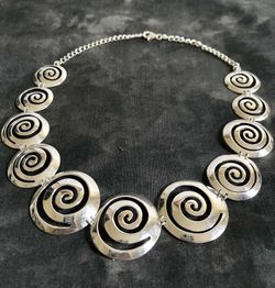Sterling Silver 925 Thailand Made Womens Elegant Spiral Disks Choker Necklace Chain 17" 29.43g Polished Clean