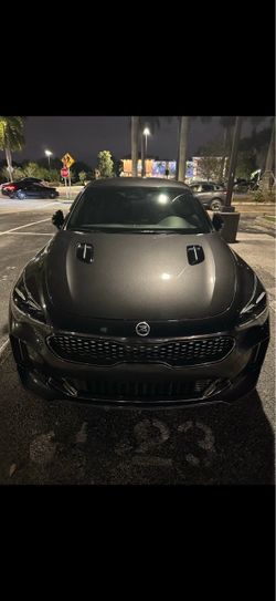 2022 KIA Stinger