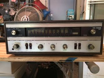 Fisher 200t receiver. Great old school classic receiver.