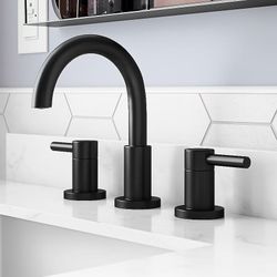 New allen + roth Harlow Matte Black 2-handle Sink Faucet