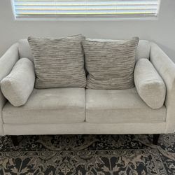 Modern Light Beige Sofa Set – Comfortable & Spacious