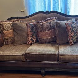 Couch Set