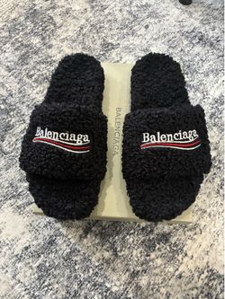 Balenciaga slides