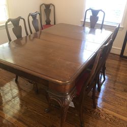 Antique DR table With 6 Original Chairs 3 Leaves