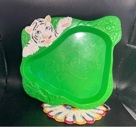 Vintage Busch Gardens Tiger Plastic Tray/Plate (8x8”)