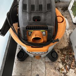 Vacuum Cleaner Ridgid 12 Gal