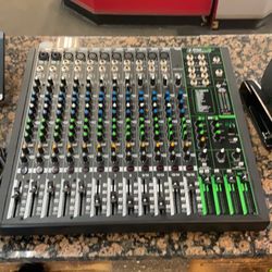Mackie 16 channel mixer