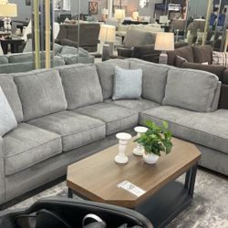 Sectional W/ Sofa bed Sleeper $1299 Sale ends on 11/24 /2023