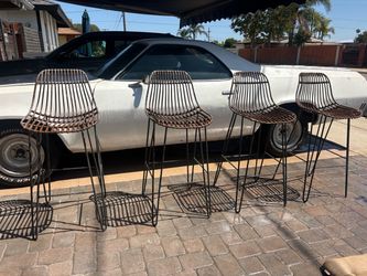 Set of 4 Rattan and Metal Bar Stools