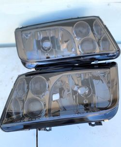 99-05 Volkswagen Jetta Headlights Luces Focos Micas Faros Faroles Headlamps Focos