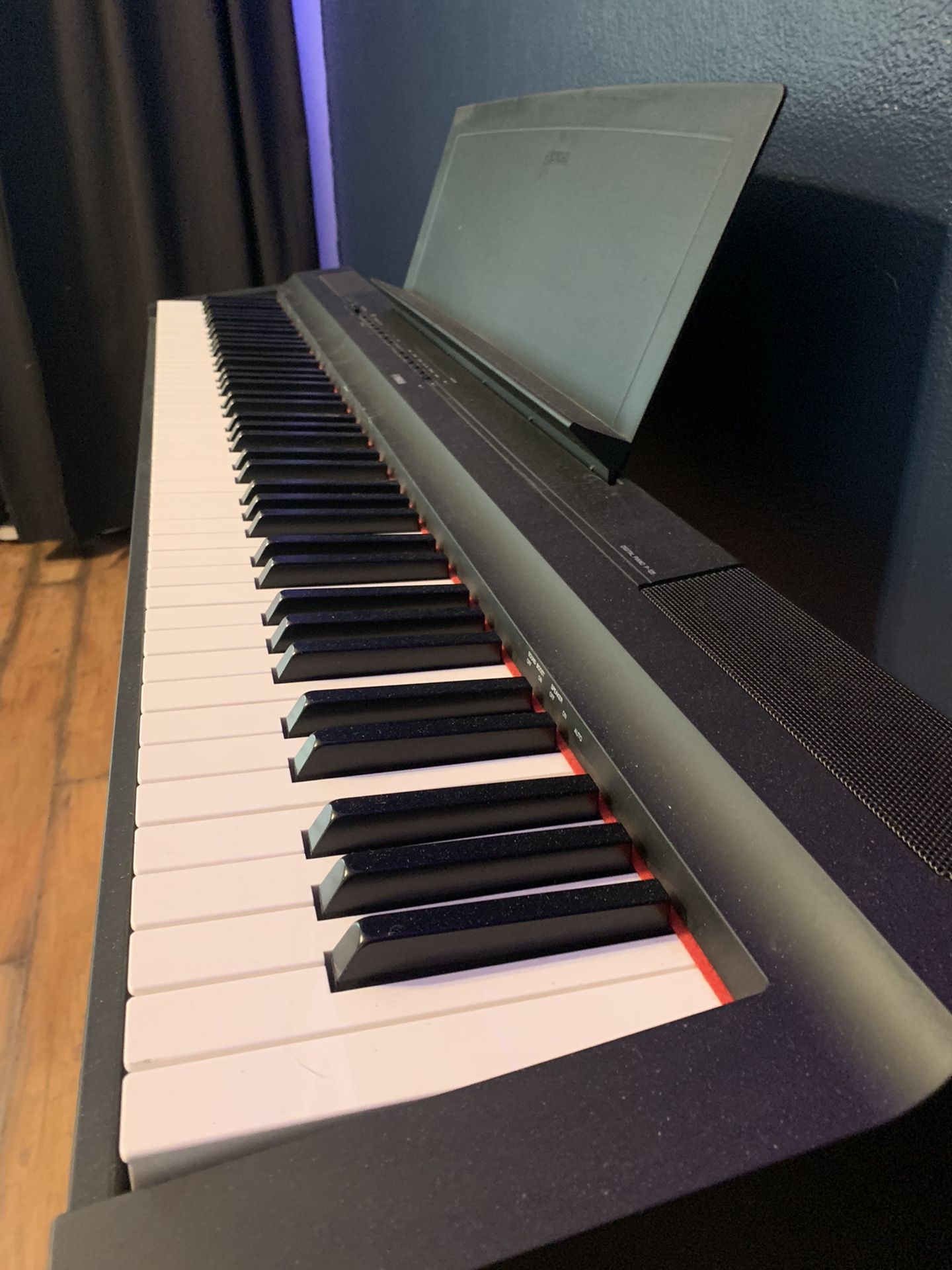 Yamaha P125 Digital Piano/Portable Keyboard