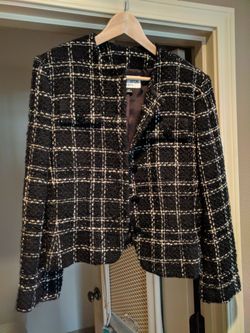 Beautiful Wool Woven Jacket (NEW)