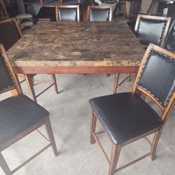 Dining Table Mármol 