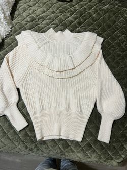 Size Small New With tags H&M Sweater
