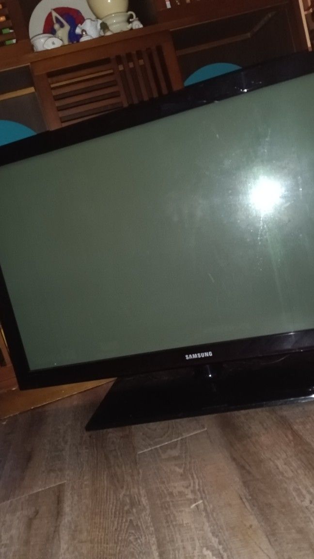 A 42-in Samsung Smart TV With Remote