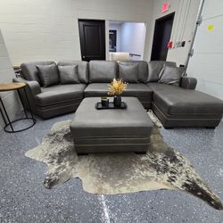 Grey sofa Sectional Cuddler Chaise W/ OTTOMAN - BRAND NEW!!!!