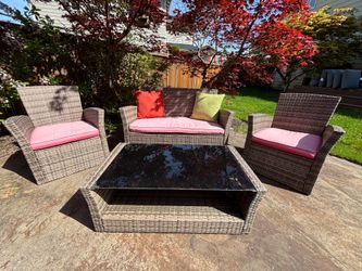 4 seater outdoor set with table
