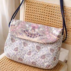The Red Mill Collection by Karol Lynne – Quilted Floral Fabric Shoulder Bag